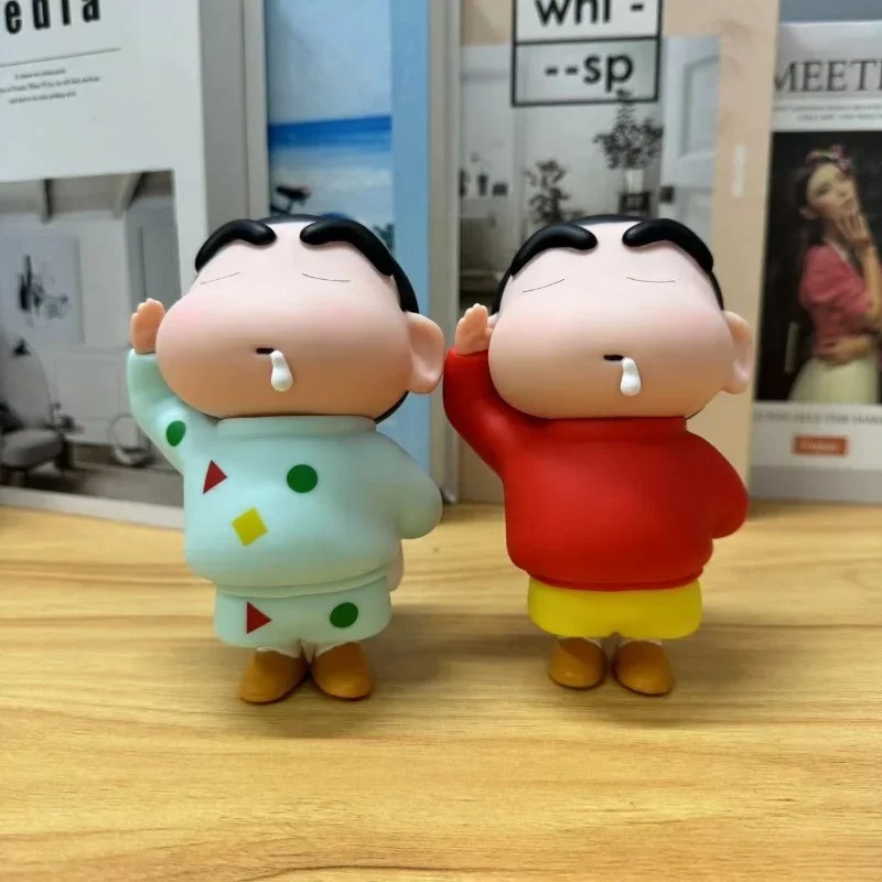 Baby Products Wholesale - アニメクレヨンしんちゃんフィギュア漫画哺乳瓶クレヨンデスクトップオーナメント卸売かわいい人形コレクターモデルギフト